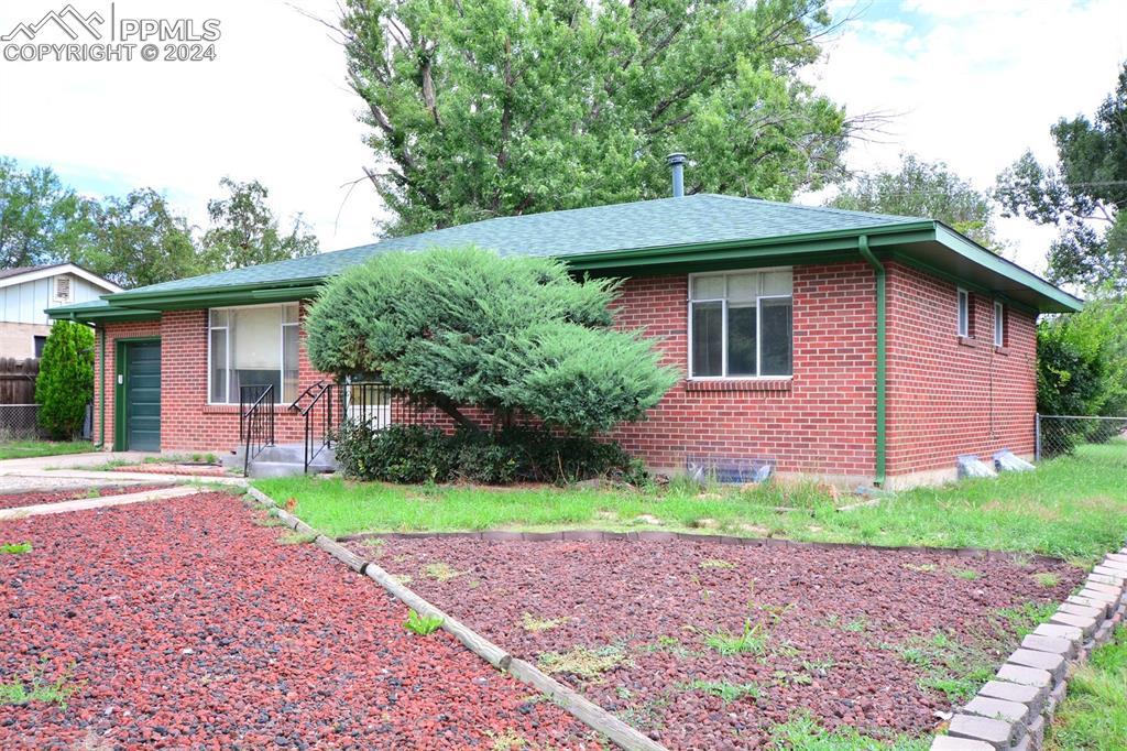 2931 Illinois Ave., Colorado Springs, CO 80907