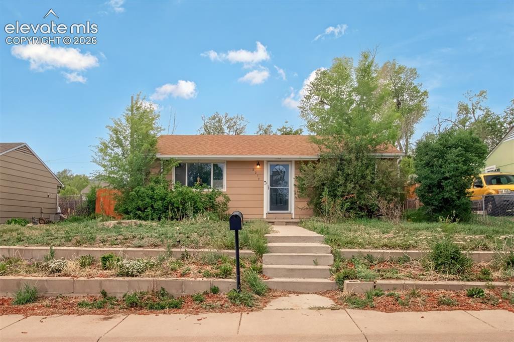 2217 Ontario Dr., Colorado Springs, CO 80910