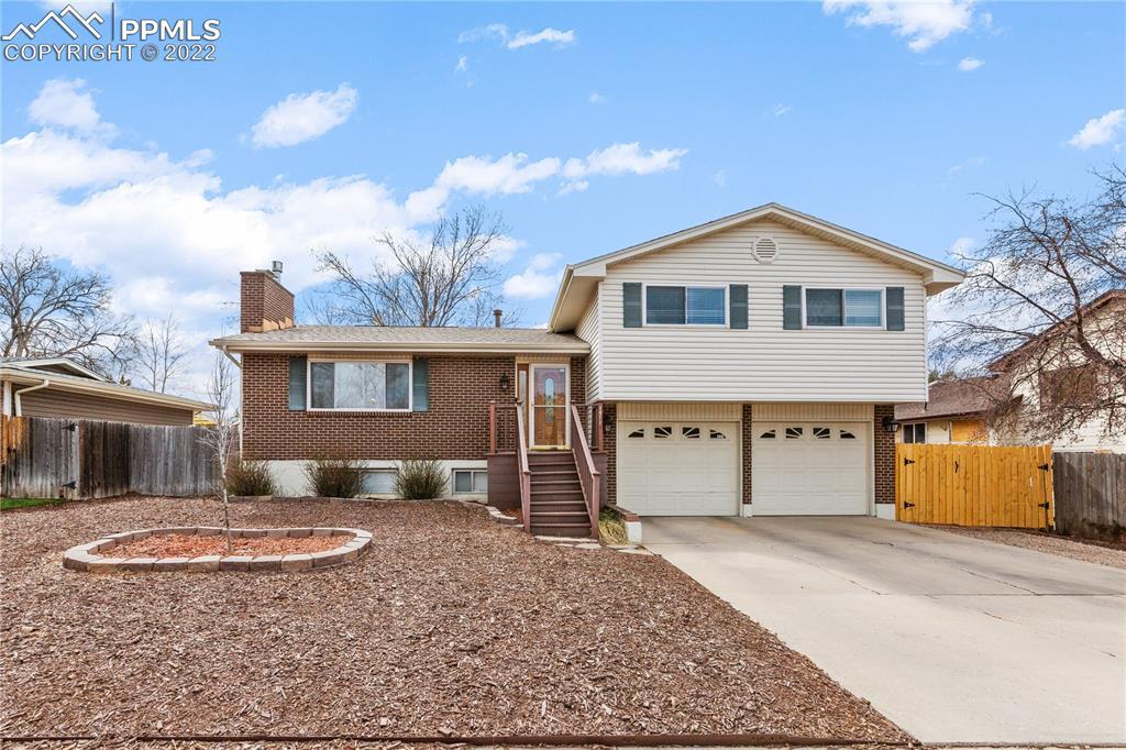 1511 Sanderson Ave., Colorado Springs, CO 80915