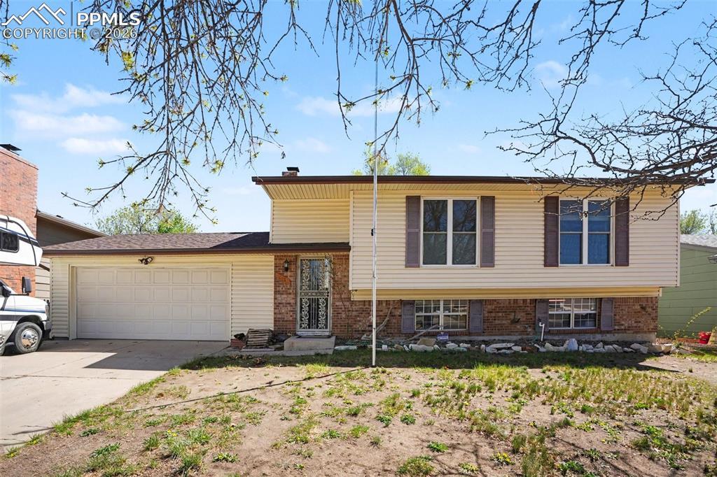 2645 Prescott Cir., Colorado Springs, CO 80916