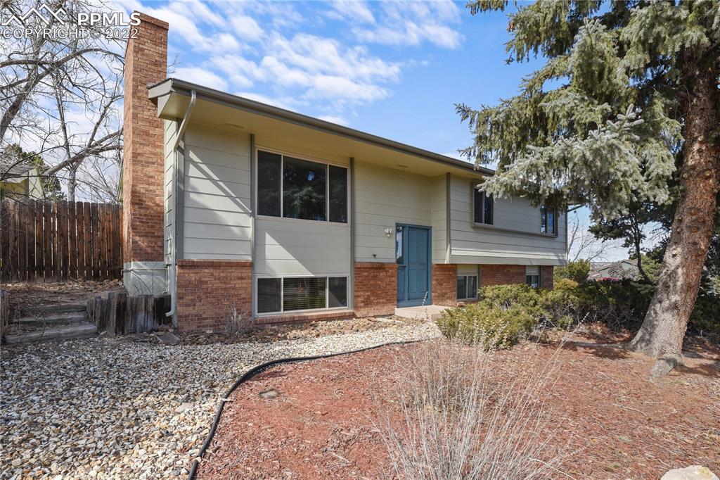 350 E Rockrimmon Blvd., Colorado Springs, CO 80919