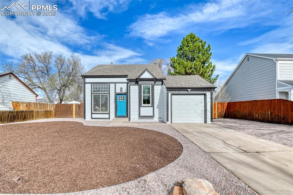 2734 Dickens Dr., Colorado Springs, CO 80916