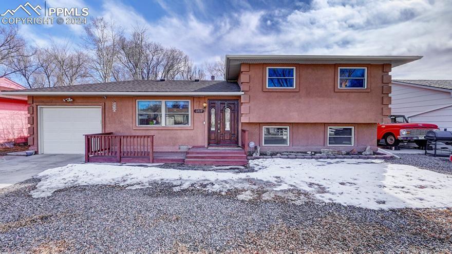 3717 Pearl Dr., Colorado Springs, CO 80918