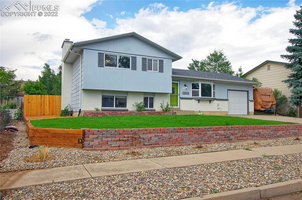 1818 Wooten Rd., Colorado Springs, CO 80915