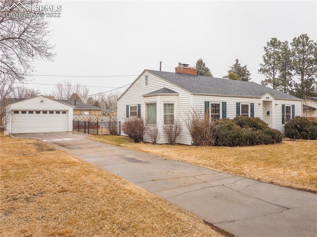 618 W Cheyenne Rd., Colorado Springs, CO 80906