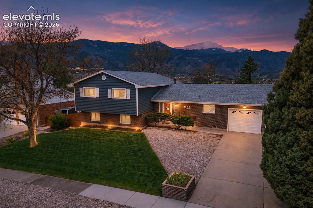622 Pioneer Ln., Colorado Springs, CO 80904
