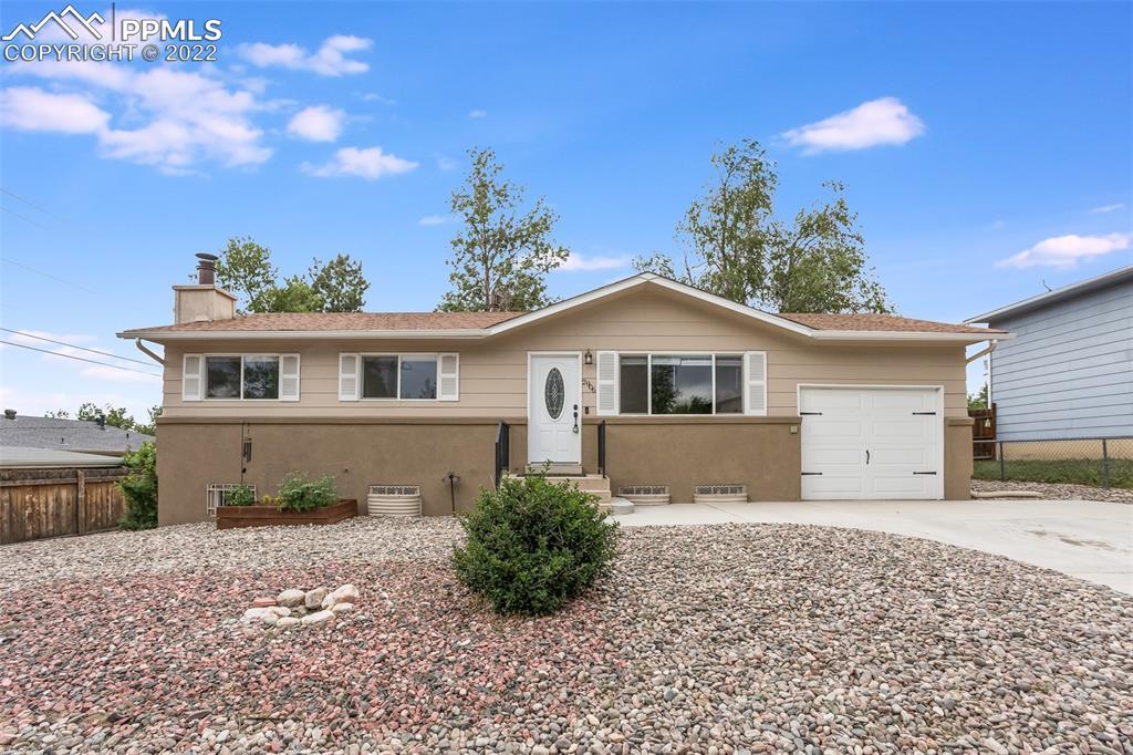 2906 Cabrillo Cir., Colorado Springs, CO 80910