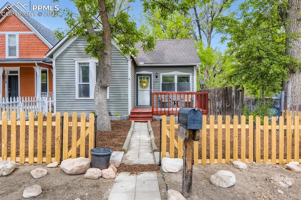2514 Robinson St., Colorado Springs, CO 80904