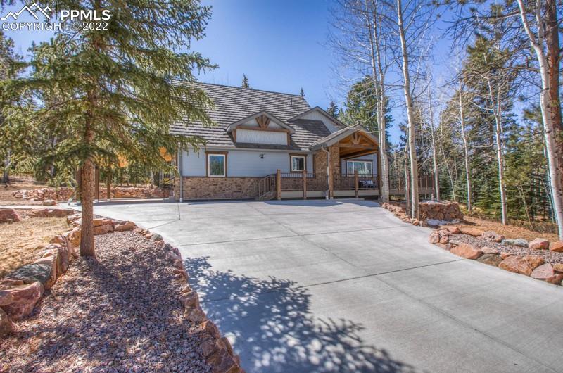 2782 Wood Valley Ct., Woodland Park, CO 80863