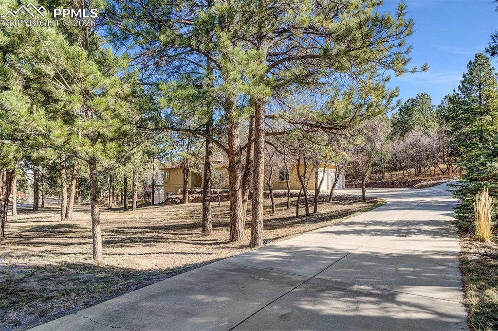 7405 Winding Oaks Dr., Colorado Springs, CO 80919