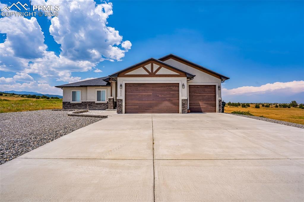 8450 Lago Vistas Blvd., Colorado City, CO 81019