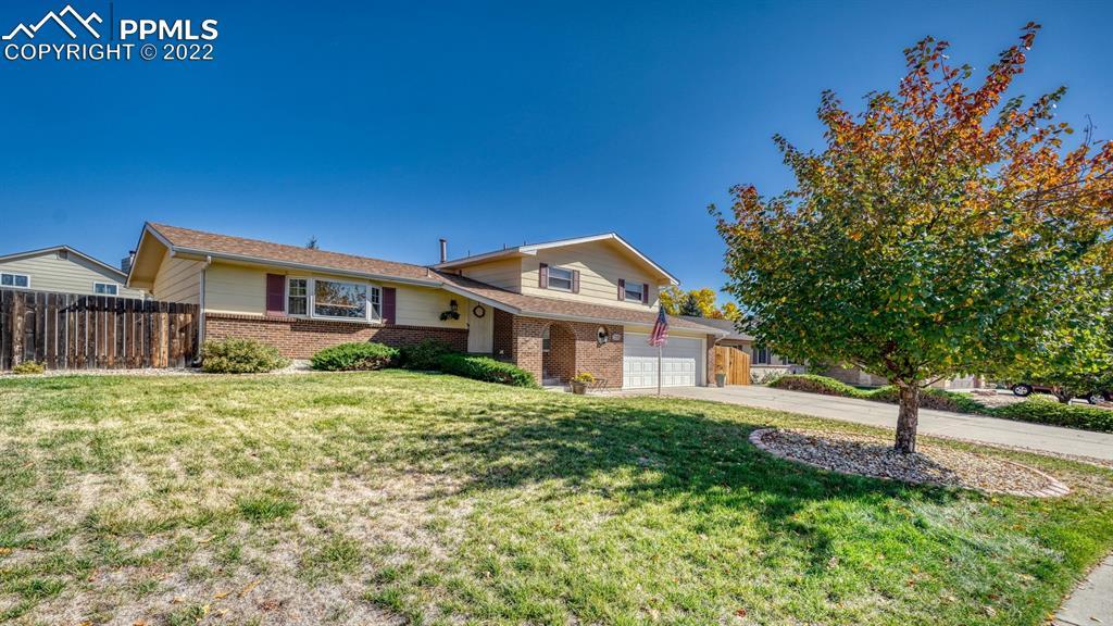 2115 Sather Dr., Colorado Springs, CO 80915