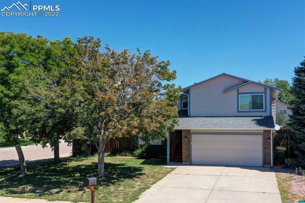 880 Crandall Dr., Colorado Springs, CO 80911