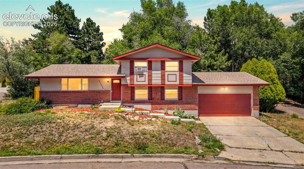 2724 Penacho Cir., Colorado Springs, CO 80917