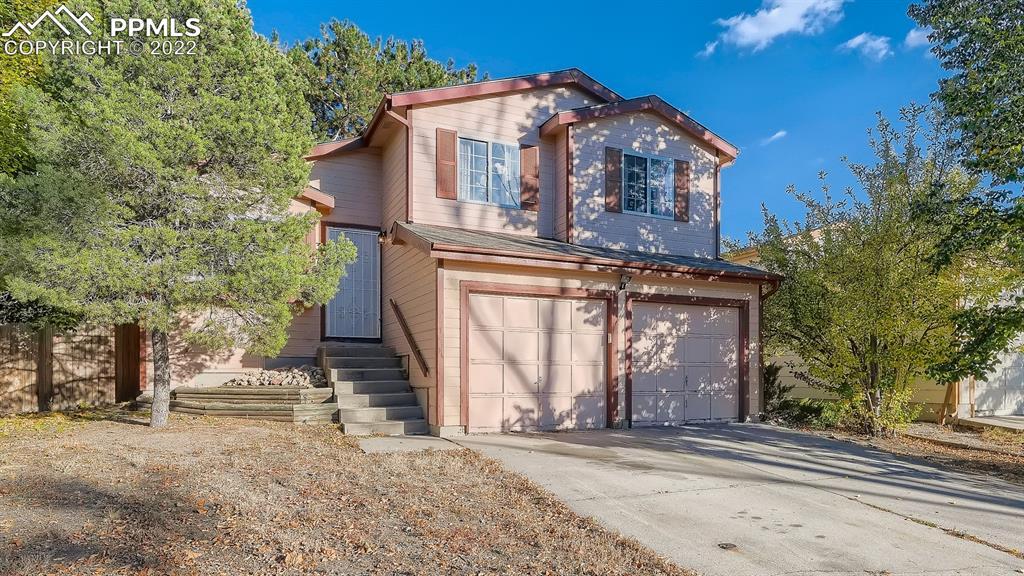 3670 Hazelwood Ct., Colorado Springs, CO 80918