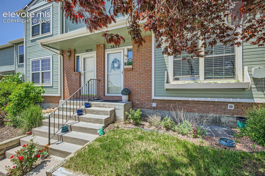 3833 Smoke Tree Dr., Colorado Springs, CO 80920