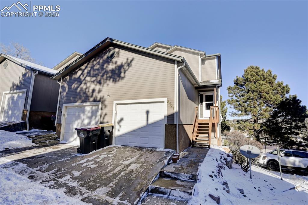 3127 Hearthridge Cir., Colorado Springs, CO 80918