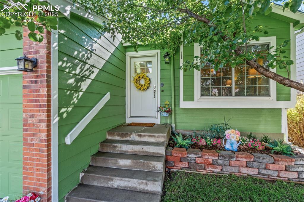 6023 Santana Dr., Colorado Springs, CO 80923