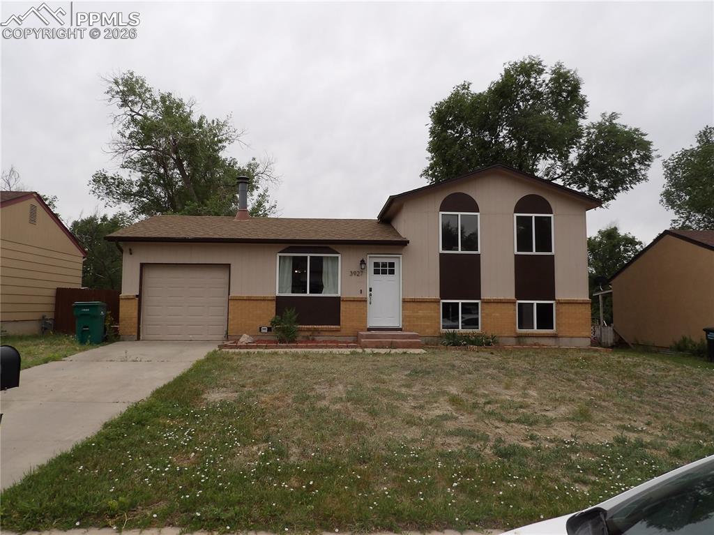 3927 Whittier Dr., Colorado Springs, CO 80910