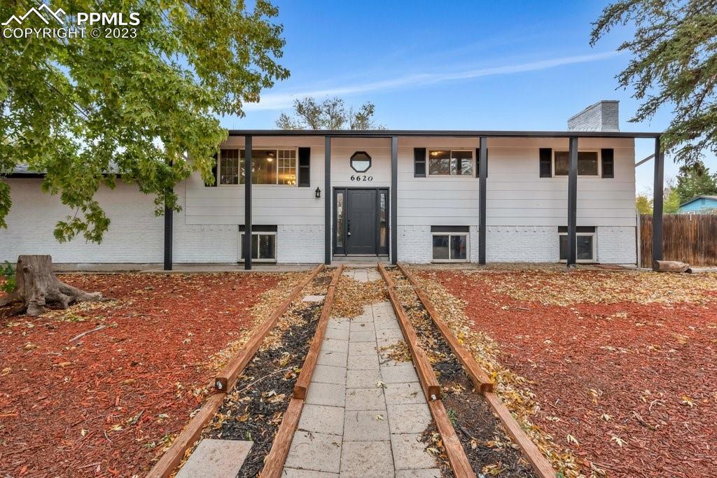 6620 President Ave., Colorado Springs, CO 80911