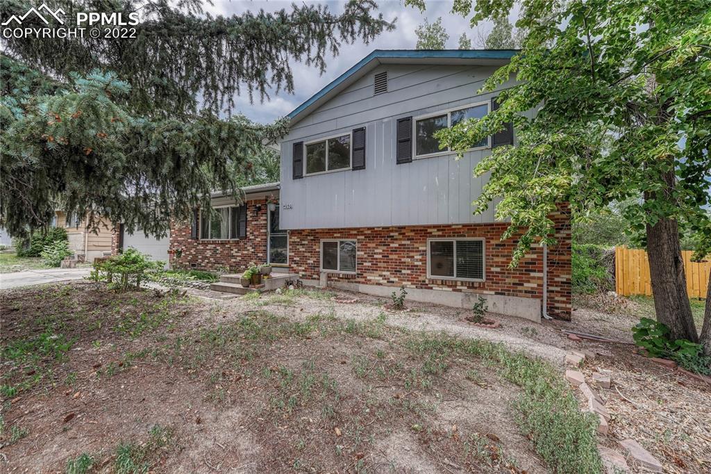 4050 N Carefree Cir., Colorado Springs, CO 80917