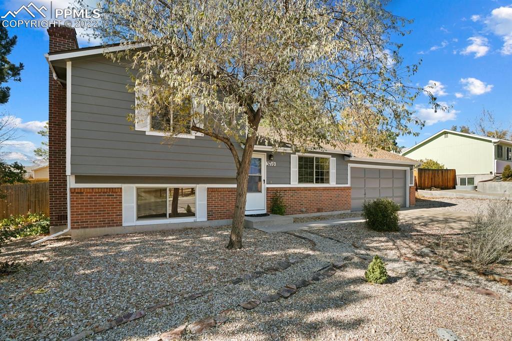 3710 Catalpa Dr., Colorado Springs, CO 80907