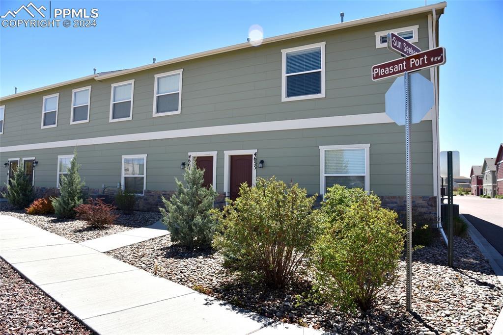 4655 Pleasant Port View, Colorado Springs, CO 80911