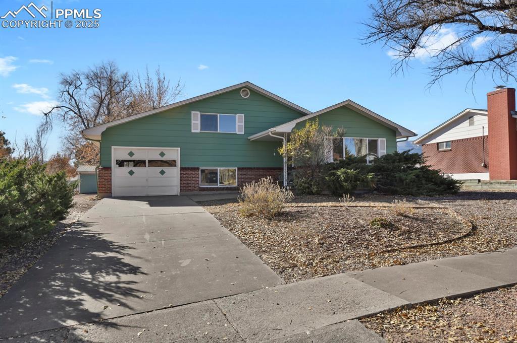 4114 Edwinstowe Ave., Colorado Springs, CO 80907