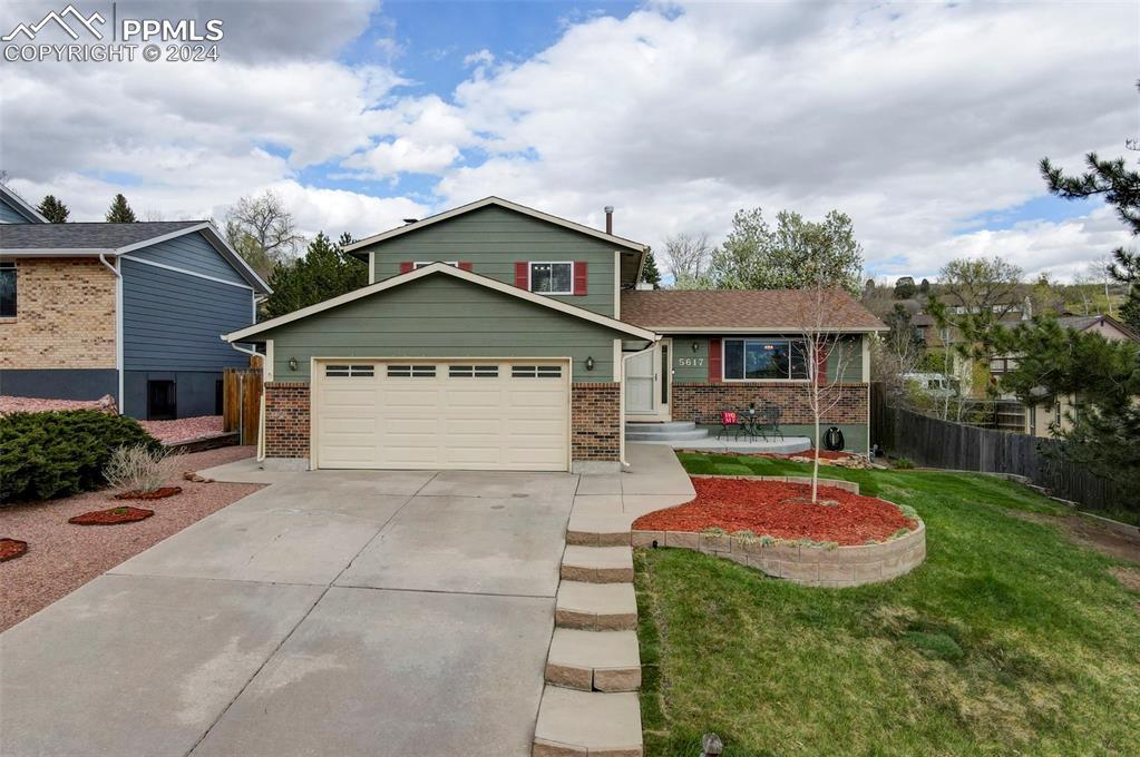 5617 E Old Farm Cir., Colorado Springs, CO 80917