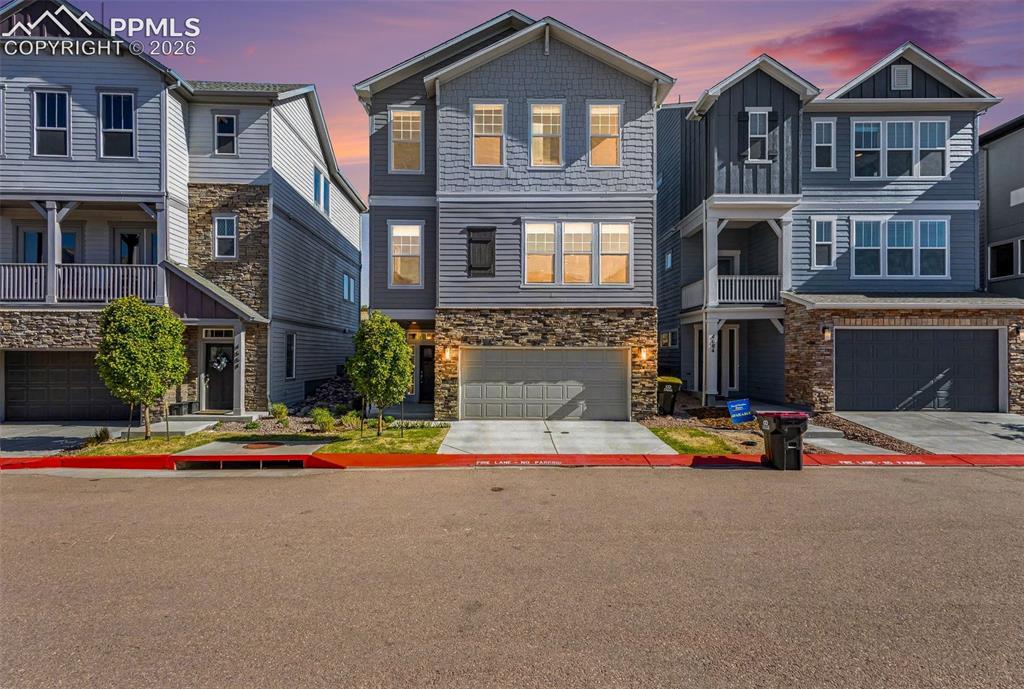 4674 Peak Crest View, Colorado Springs, CO 80918
