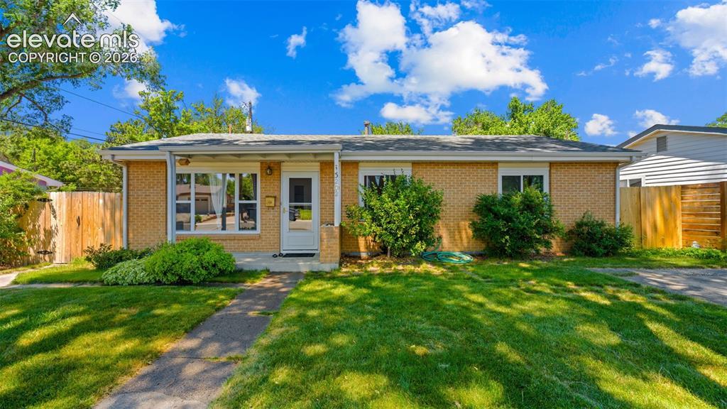 3202 Poinsetta Dr., Colorado Springs, CO 80907