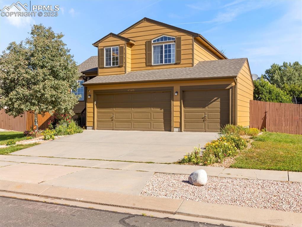 4540 Skylark Rd., Colorado Springs, CO 80916
