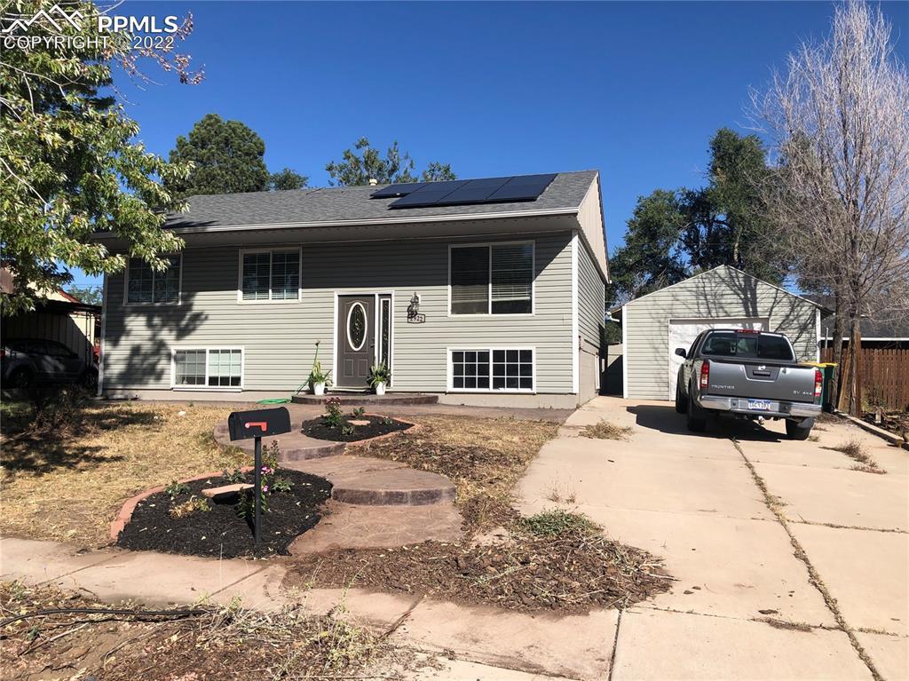 2922 Garland Ter., Colorado Springs, CO 80910