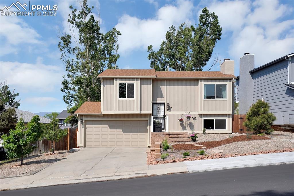 7475 Churchwood Cir., Colorado Springs, CO 80918