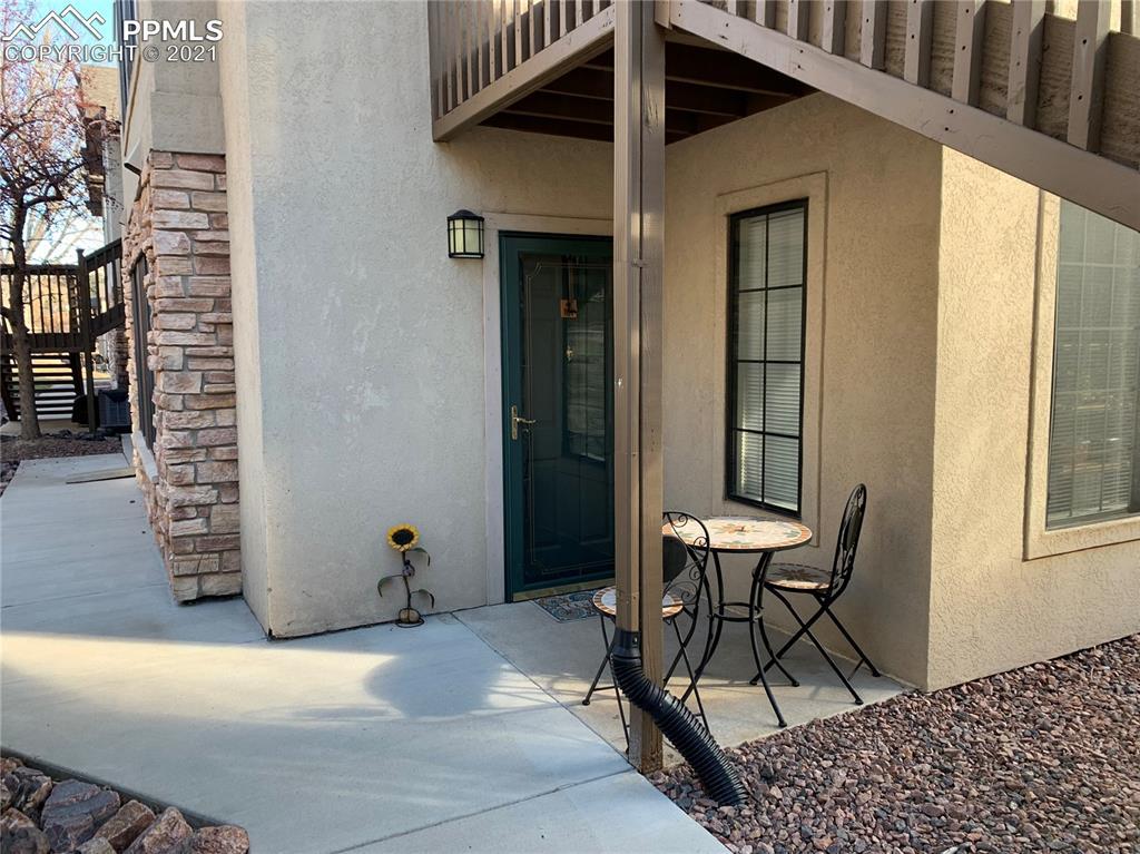 2122 Denton Grove #101, Colorado Springs, CO 80919