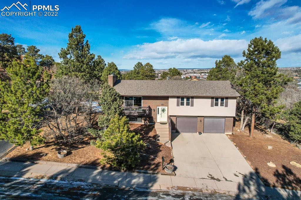 1670 Fairoak Dr., Colorado Springs, CO 80918