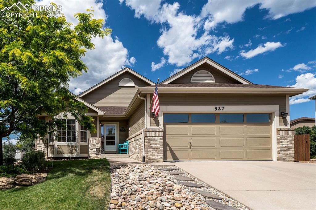 527 Shrubland Dr., Colorado Springs, CO 80921