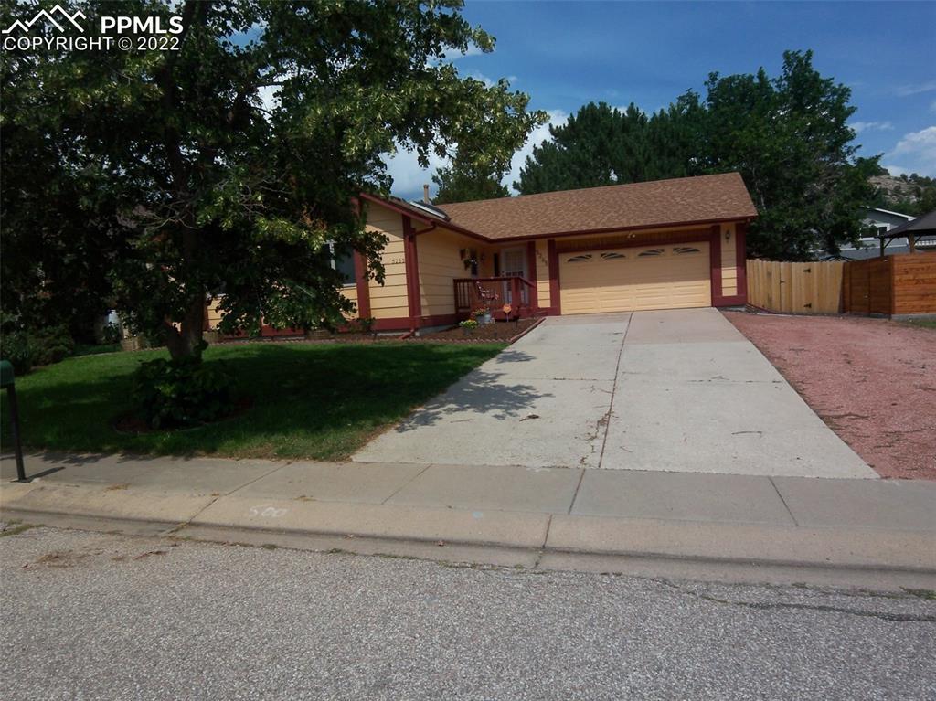 5265 Pinon Valley Rd., Colorado Springs, CO 80919