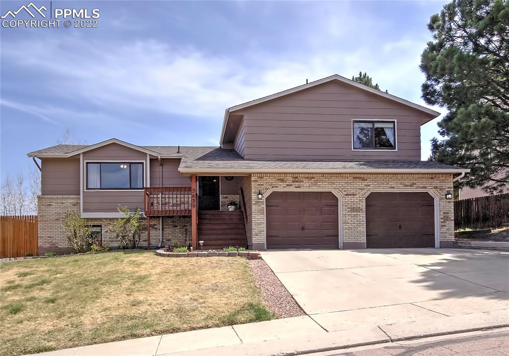 3630 Mountainside Dr., Colorado Springs, CO 80918
