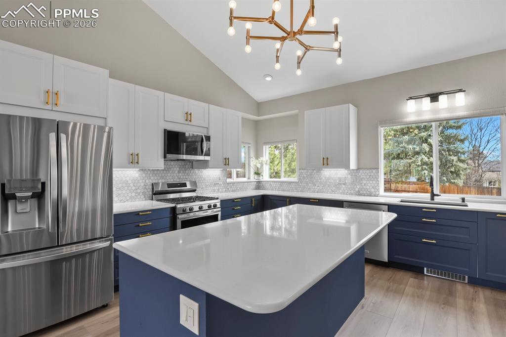 3960 Dolphin Cir., Colorado Springs, CO 80918