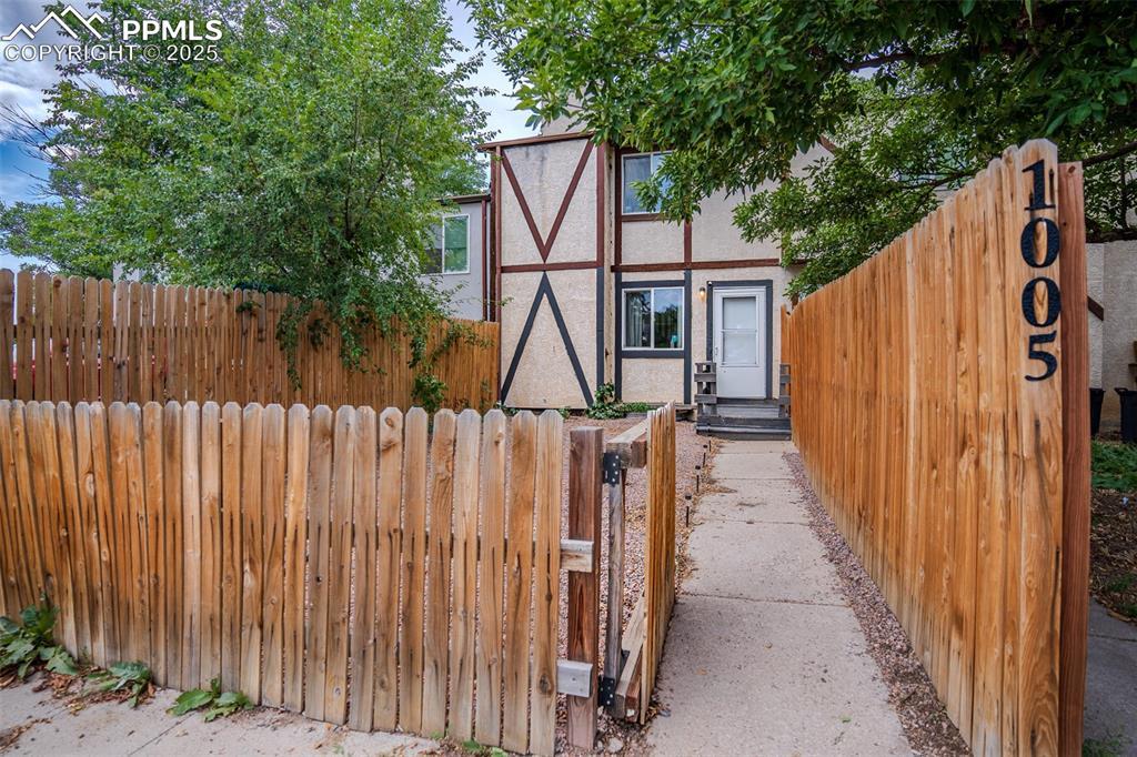 1005 Grinde Dr., Fountain, CO 80817
