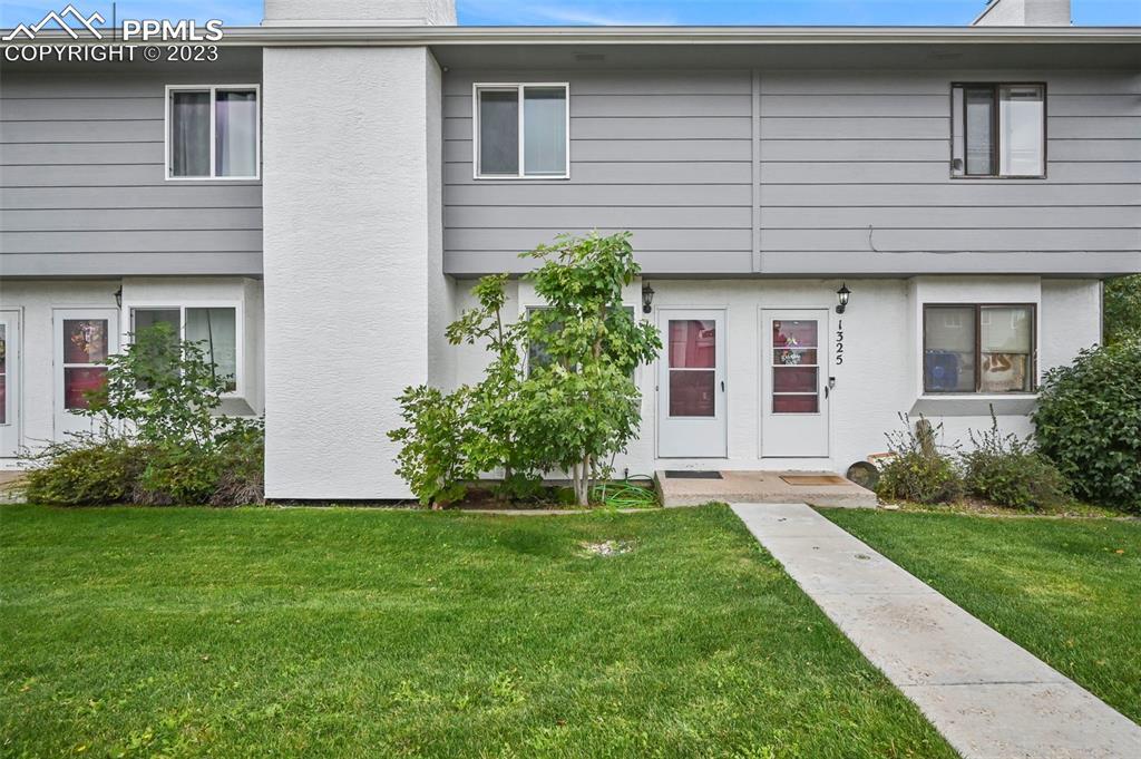 1327 Soaring Eagle Dr., Colorado Springs, CO 80915