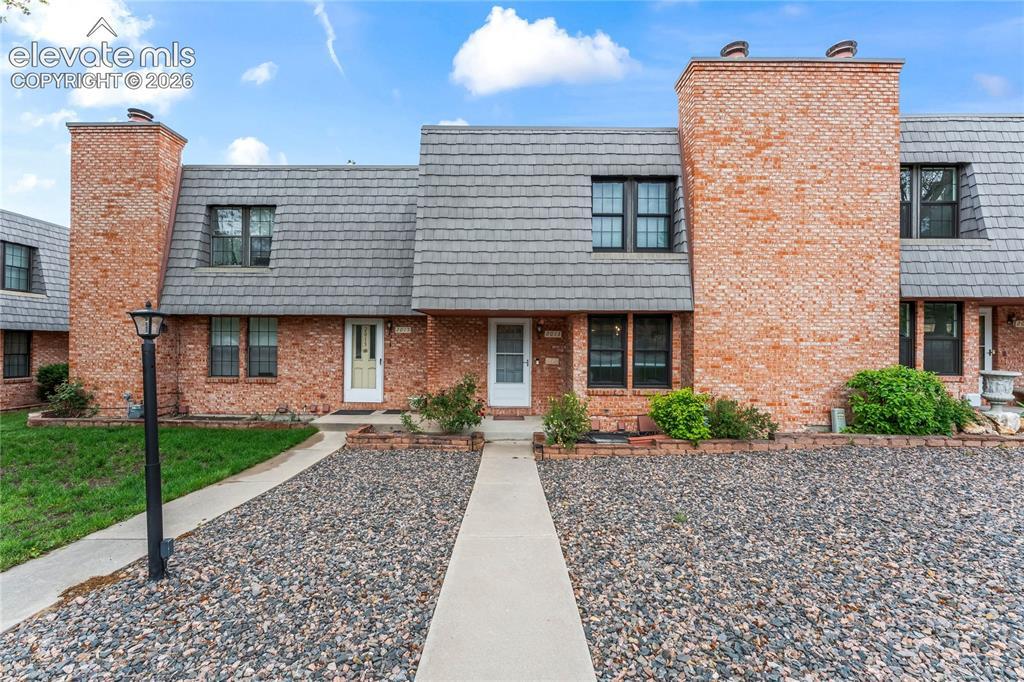 2013 Sussex Ln., Colorado Springs, CO 80909