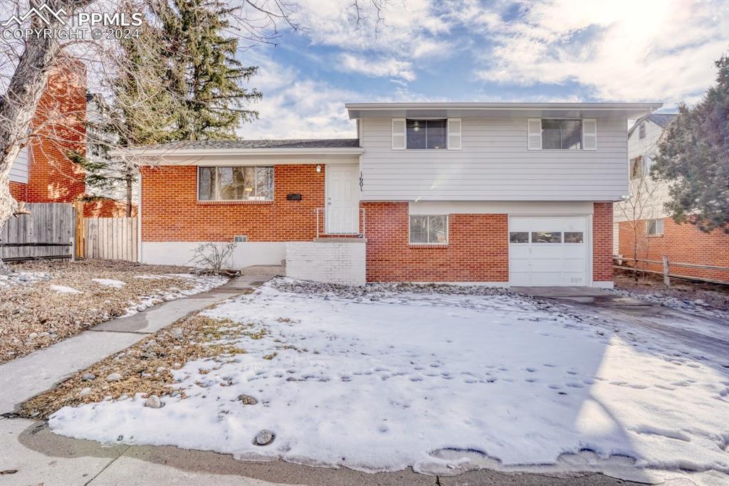 1601 Newcastle St., Colorado Springs, CO 80907