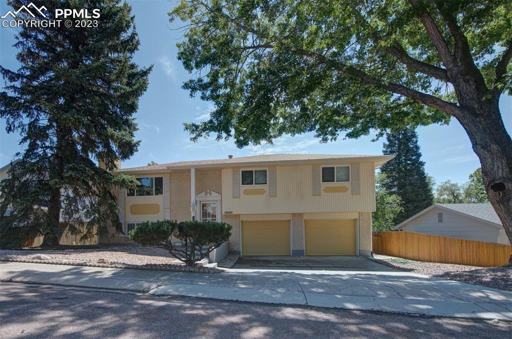 1615 James Cir., Colorado Springs, CO 80915