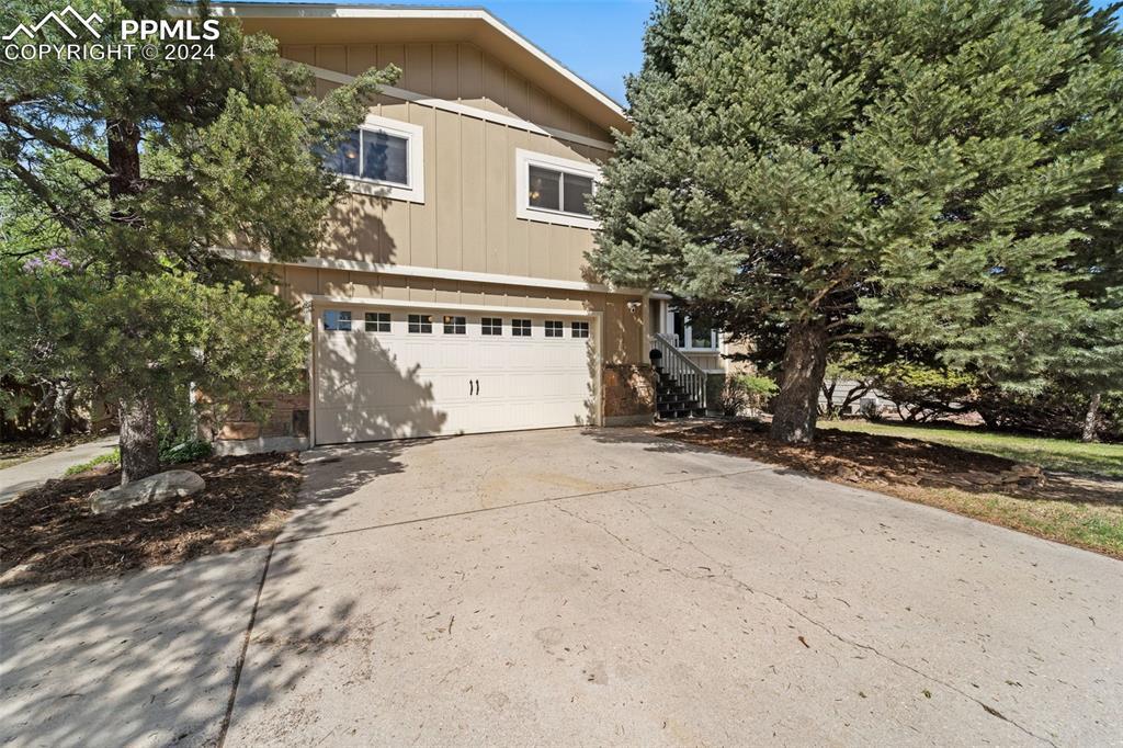 360 Silver Spring Cir., Colorado Springs, CO 80919