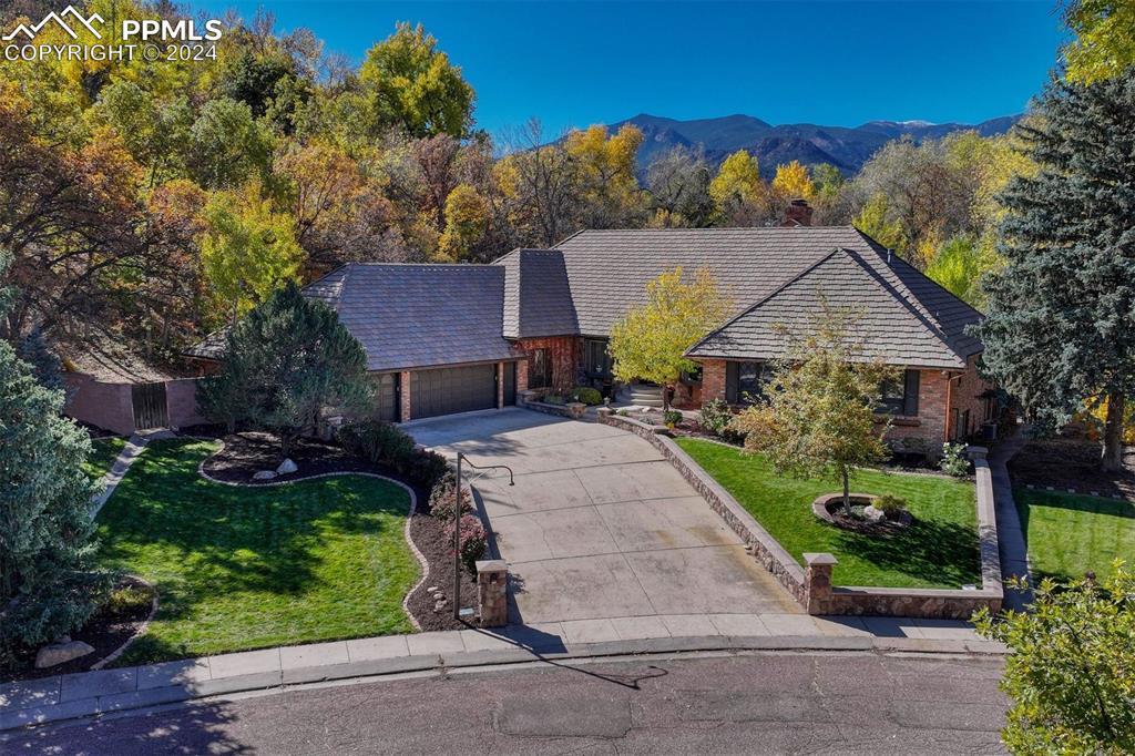 735 S Bear Paw Ln., Colorado Springs, CO 80906