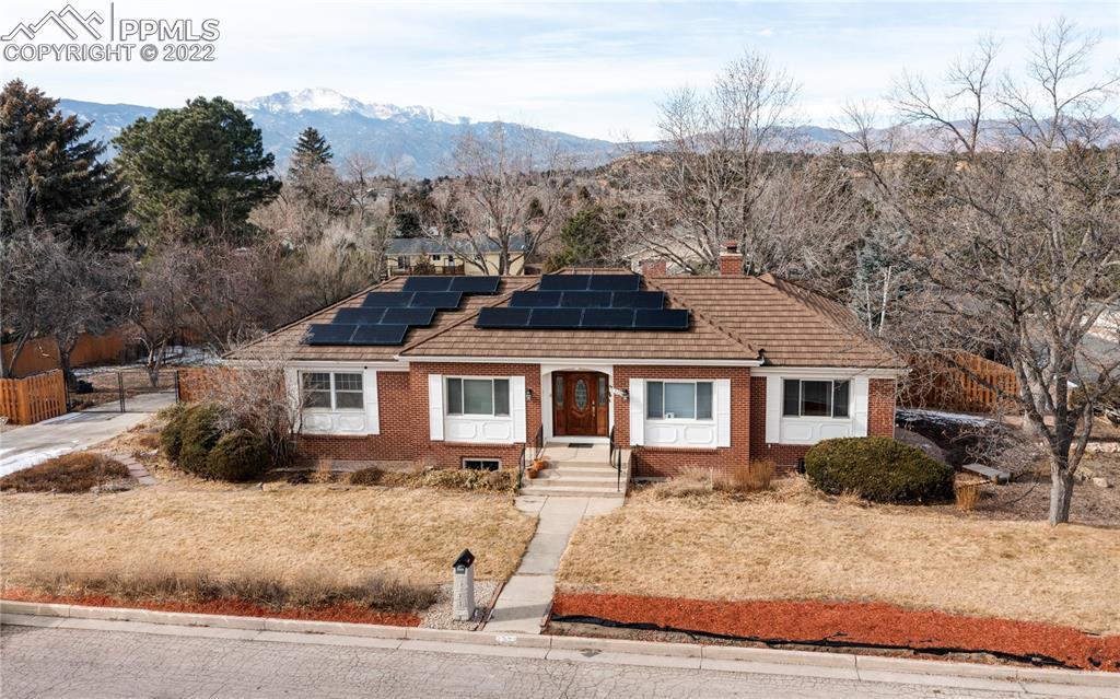 2226 Shalimar Dr., Colorado Springs, CO 80915