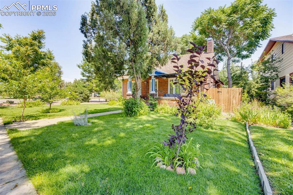 325 W Pitkin Ave., Pueblo, CO 81004