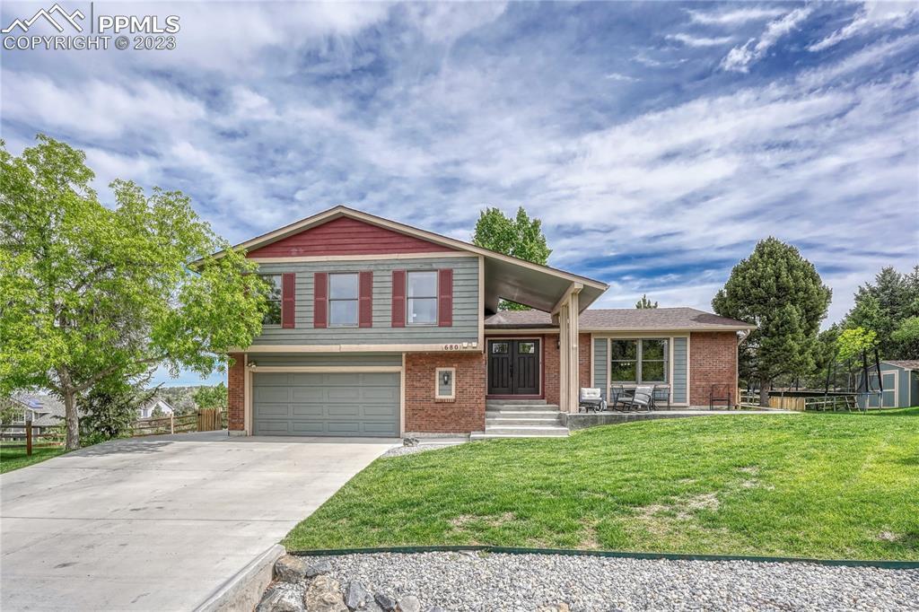 680 Rembrandt Ct., Colorado Springs, CO 80921